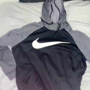 Nike Men’s Black/Gray Hoodie